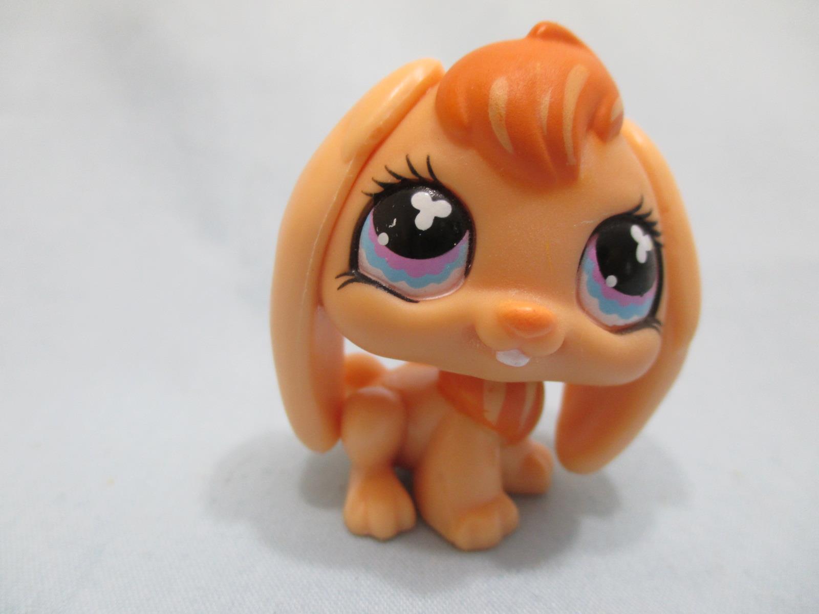 LPS Littlest Pet Shop Figure Pick Your Own Pick A Pet Cats Dogs Birds  Beaver Owl Bunnies 