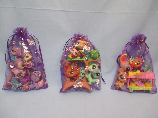 Littlest Pet Shop Random Bag 3 Pets & 7 LPS Accesories Lot Cat and Dog  Figures